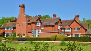 Holme Grange School