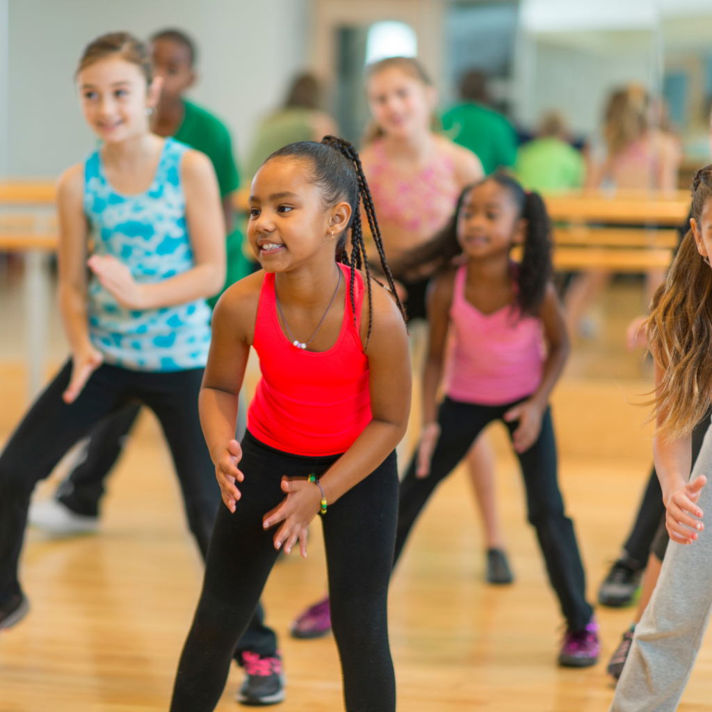 girls dancing